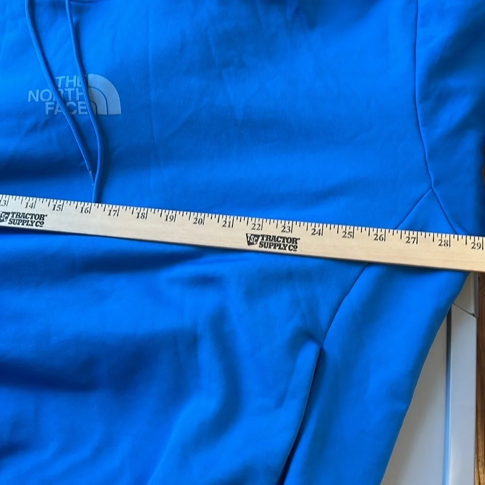 The North Face Blue Sweater Classic Style Pockets.  XL